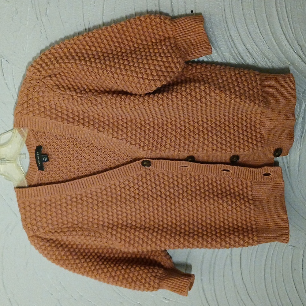 Ann Taylor pink sweater